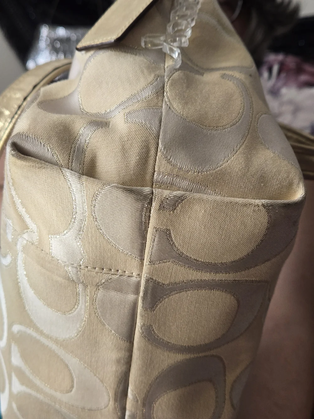 Coach Poppy Glam Signature Gold C Tote Metallic Shoulder Bag With Charms